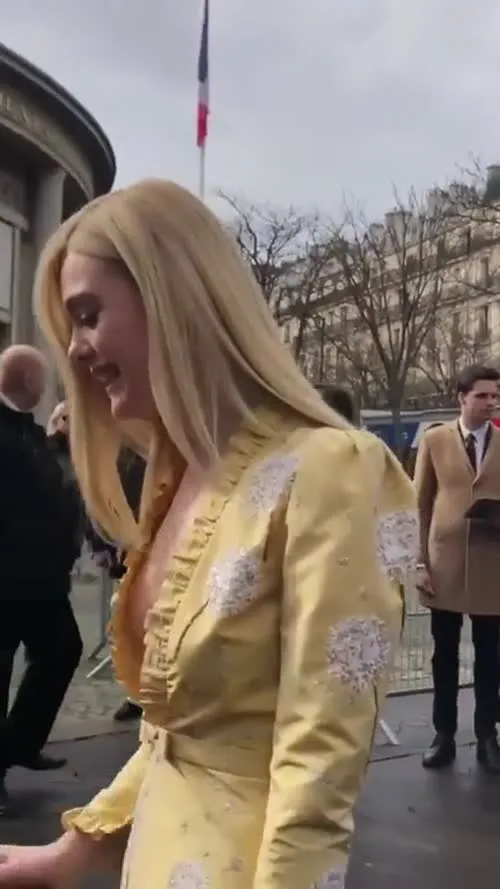 Elle Fanning - Video #243820