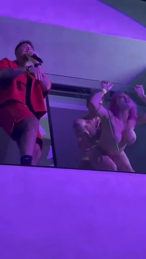 Lily Lou / Lilylou103 / liz_103 / lilylouofficial - Video #245477