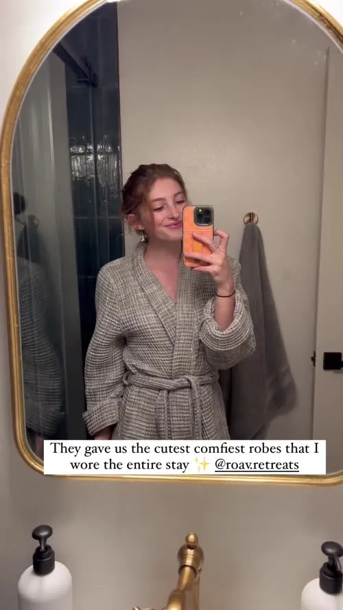 Willow shields - Video
