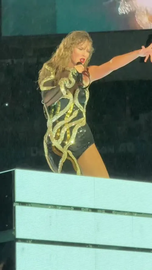 Taylor Swift - Video #384964