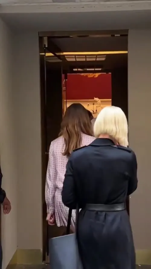 Elizabeth Olsen - Video #322431