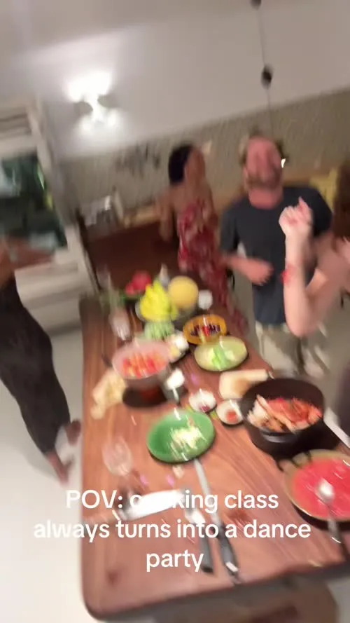 Alycia Debnam Carey - Video