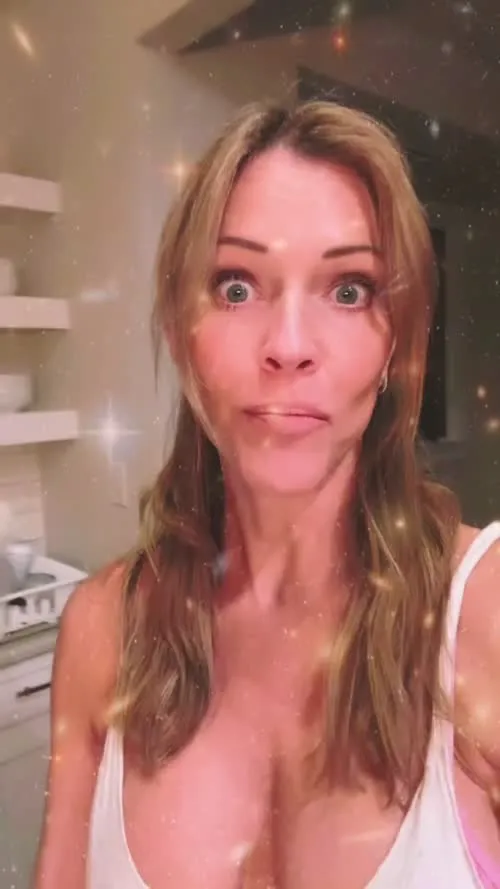 Tricia Helfer - Video #120221