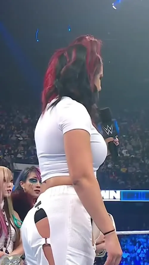 WWE Bayley / Davina Rose / Pamela Rose Martinez - Video