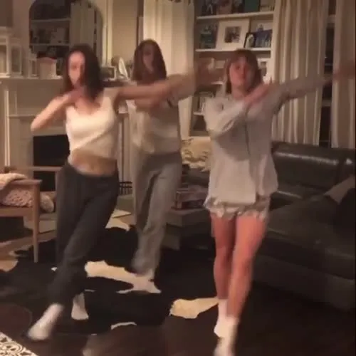 Kaitlyn Dever - Video #119063