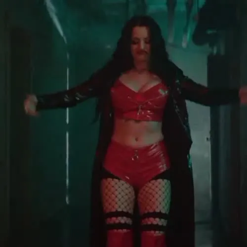 WWE's Paige / Saraya Bevis - Video
