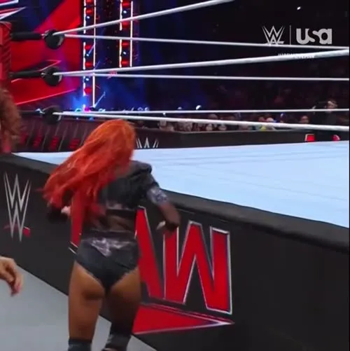 WWE Becky Lynch - Video