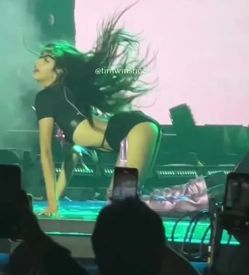 Lisa | BLΛƆKPIИK (Blackpink) - Video