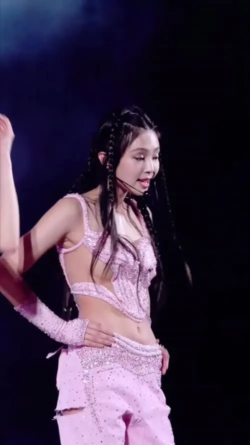 Jennie | BLΛƆKPIИK (Blackpink) - Video