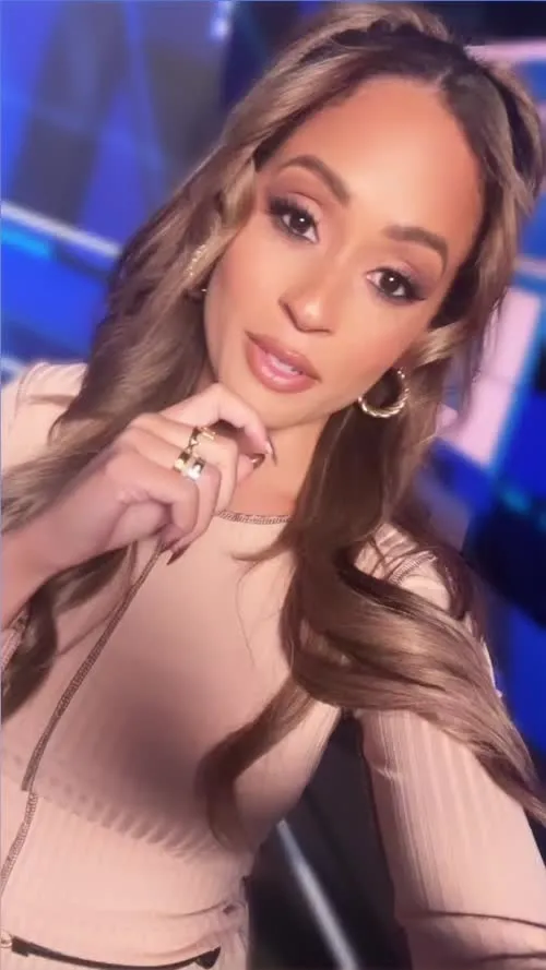 Kayla Braxton - Video