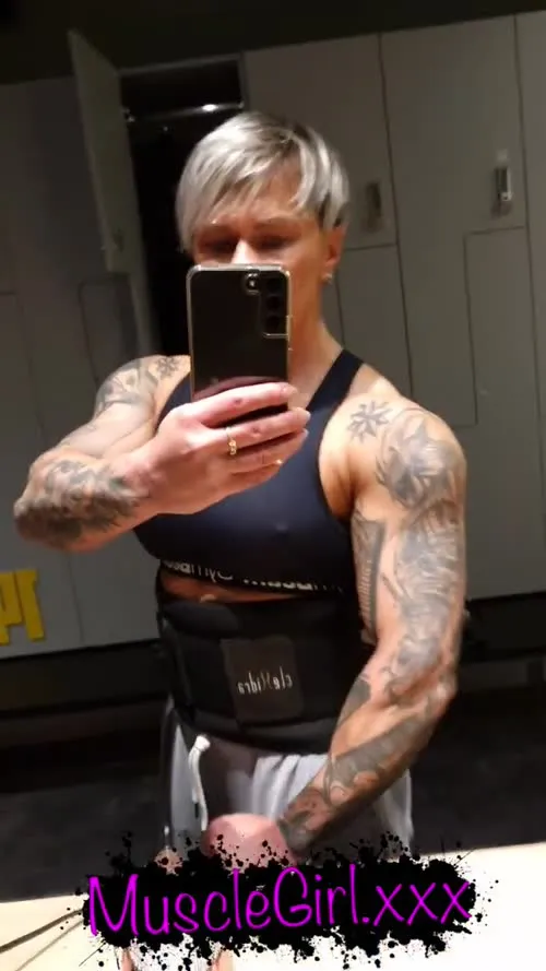 crazyxbody / musclegirlxxx - Video #375574