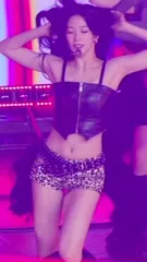 Kazuha Nakamura 中村 一葉 | LESSERAFIM - 5