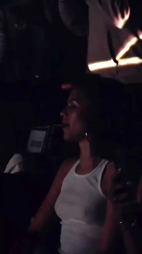 Zendaya - Video