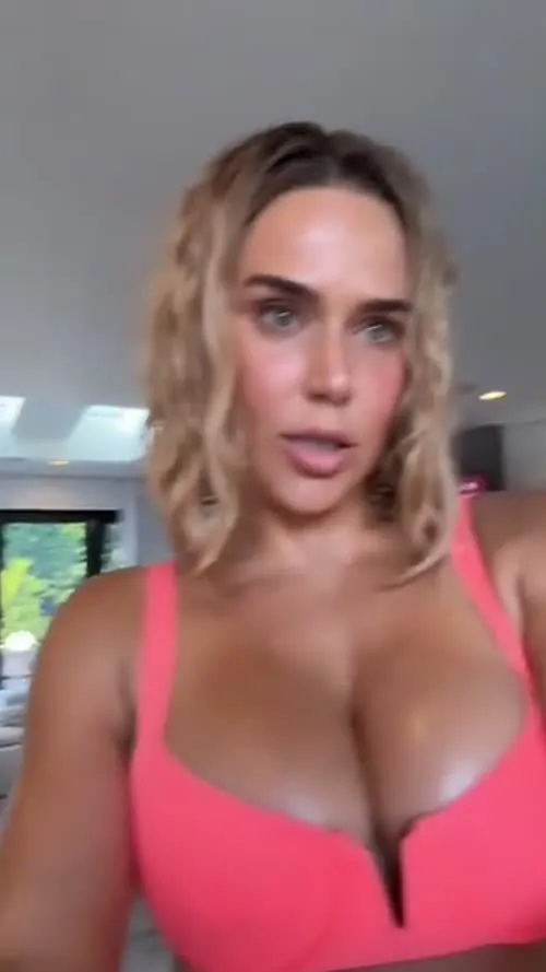 WWE Lana / CJ Perry - Video