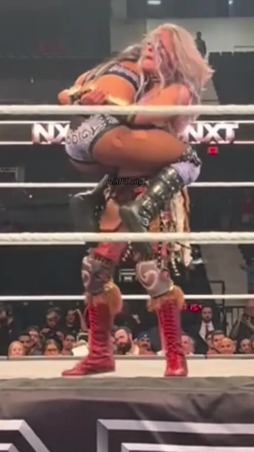Roxanne Perez/Rok-C - WWE NXT - Video