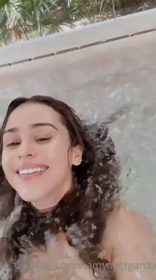 Yanet Garcia - Video #363596