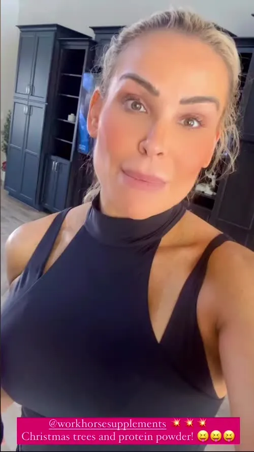 WWE Natalya Neidhart , The Boat - Video
