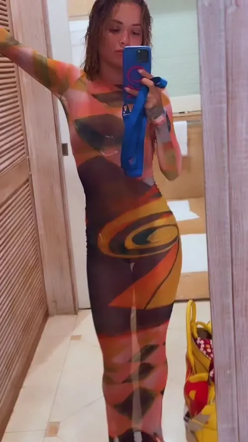 Rita Ora - Video