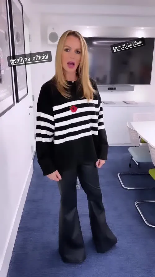 Amanda Holden - Video #311451