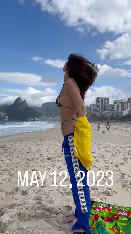 Emily Ratajkowski - Video