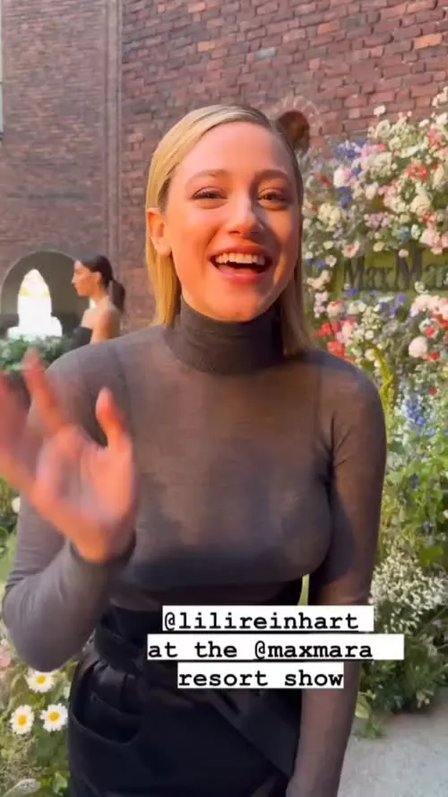 Lili Reinhart - Video
