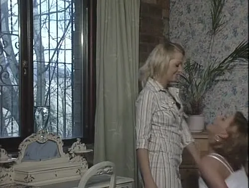 Fiona Cooper (Vintage British JOI) - 569 Olga & Lilli