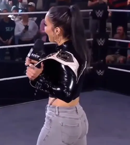 Roxanne Perez/Rok-C - WWE NXT - Video