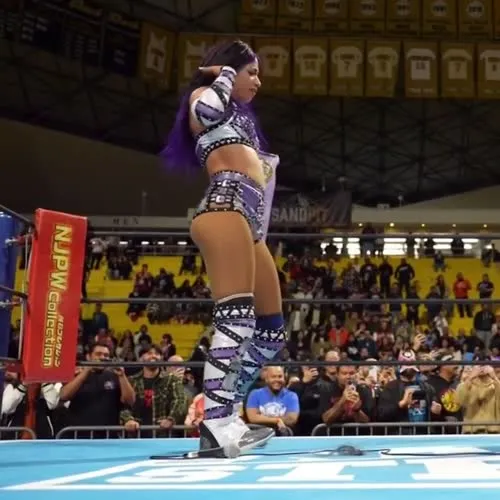 WWE/AEW Sasha Banks | Mercedes Moné - Video