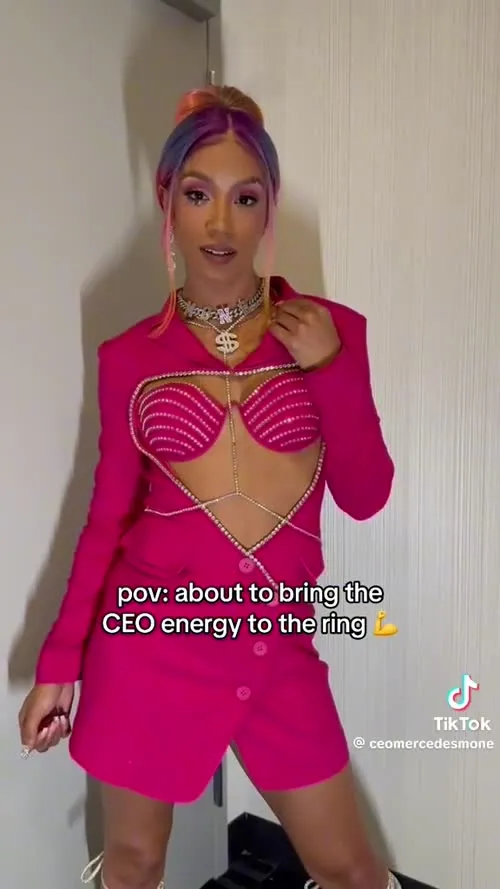 WWE/AEW Sasha Banks | Mercedes Moné - Video