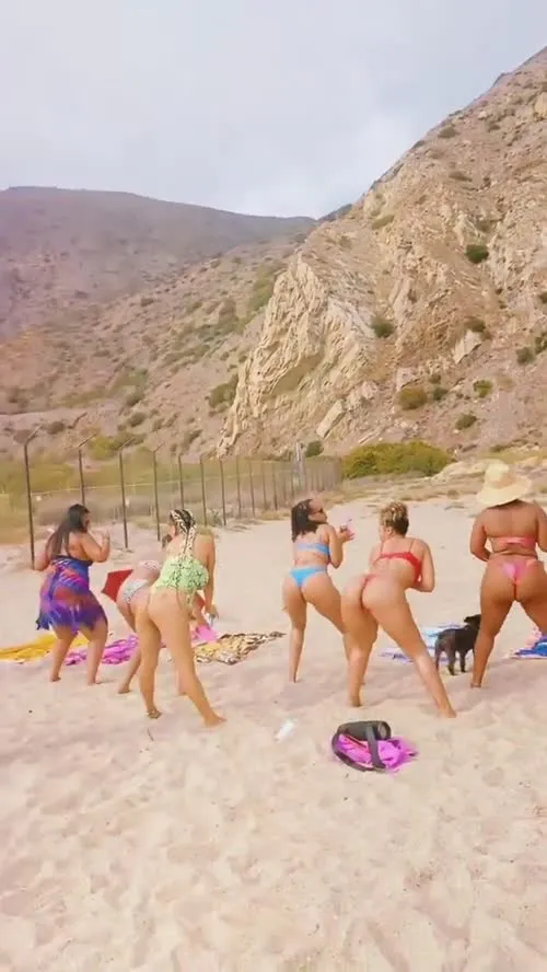 Parker McKenna Posey - Video #119220
