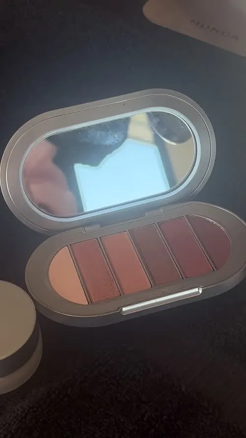 Ariana Grande - Video