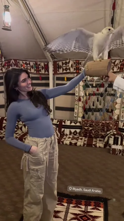 Cathy Kelley - Video #404169