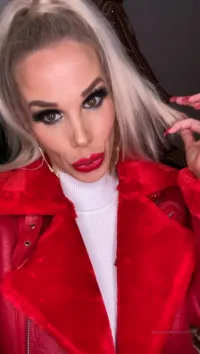 Rebecca More / Rebecca Moore - Video #307875