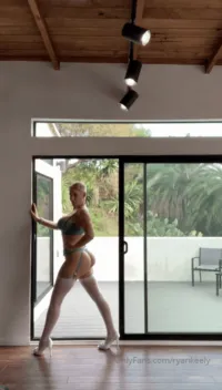 Ryan Keely - Video #284242