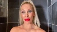 Rebecca More / Rebecca Moore - Source