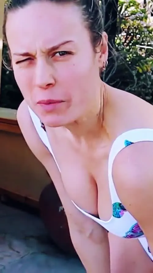 Brie Larson - Video