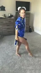 Eva Lovia / Fallinlovia - Video
