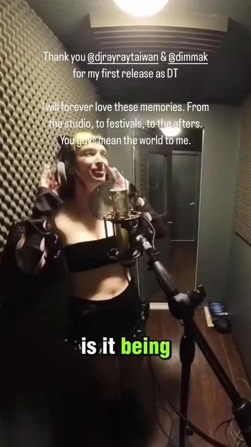 Dani Thorne - Video #250607