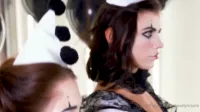 Evelyn Claire - Video