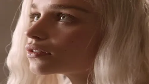 Emilia Clarke - Video #131059