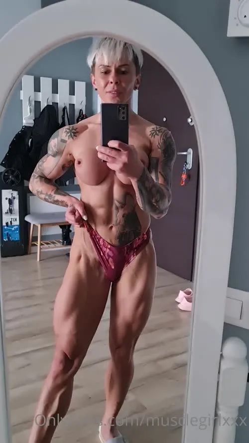 crazyxbody / musclegirlxxx - Video #135320