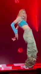 Angèle Van Laeken - Video #204584
