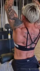 crazyxbody / musclegirlxxx - Video