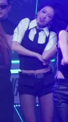 An Yujin 안유진 | YUJIN - Video #259712