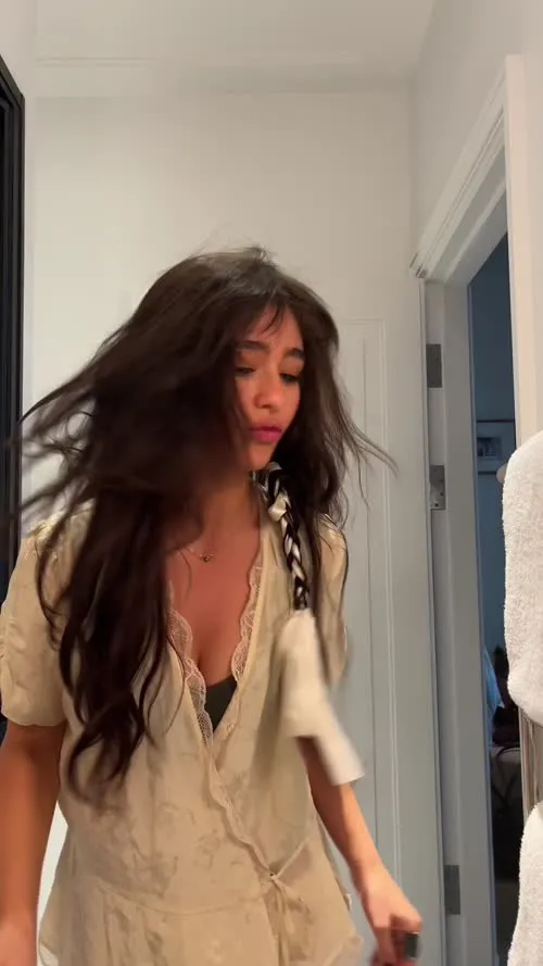 Malina Weissman - Video #158977