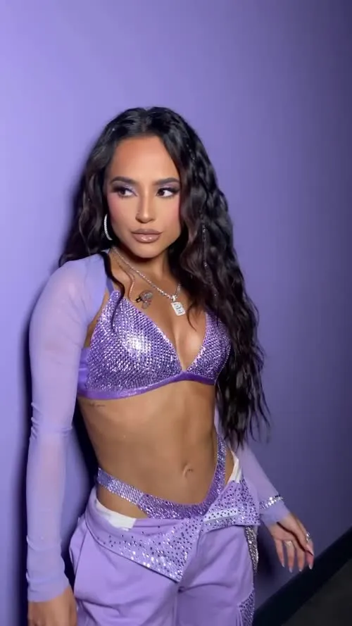 Becky G - Video