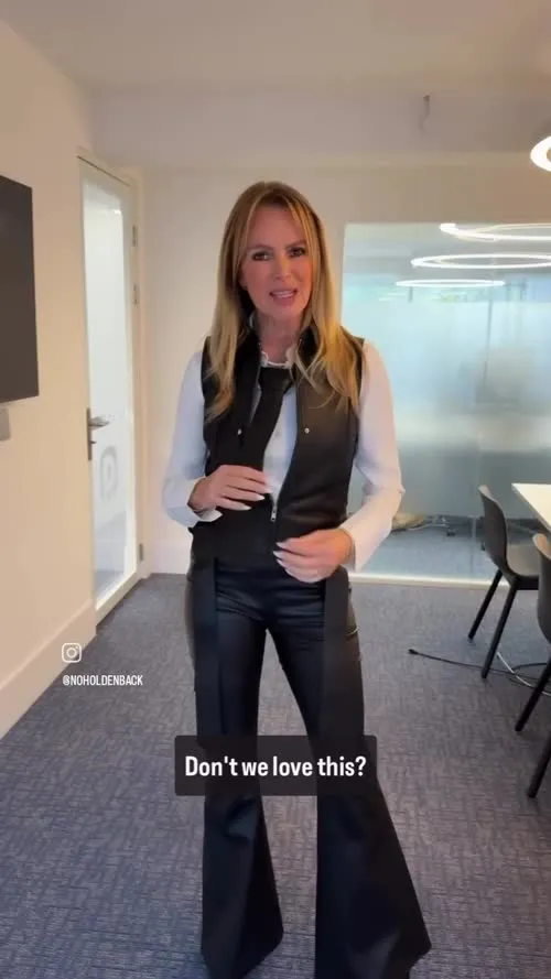 Amanda Holden - Video #376645