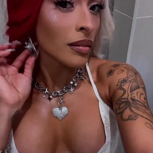 Zelina Vega // Thea Trinidad - Video #381323
