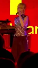 Hayley Williams - Video