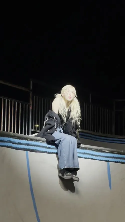 Rosé || Roseanne Park - BLΛƆKPIИK ( BLACKPINK ) - Video #312344